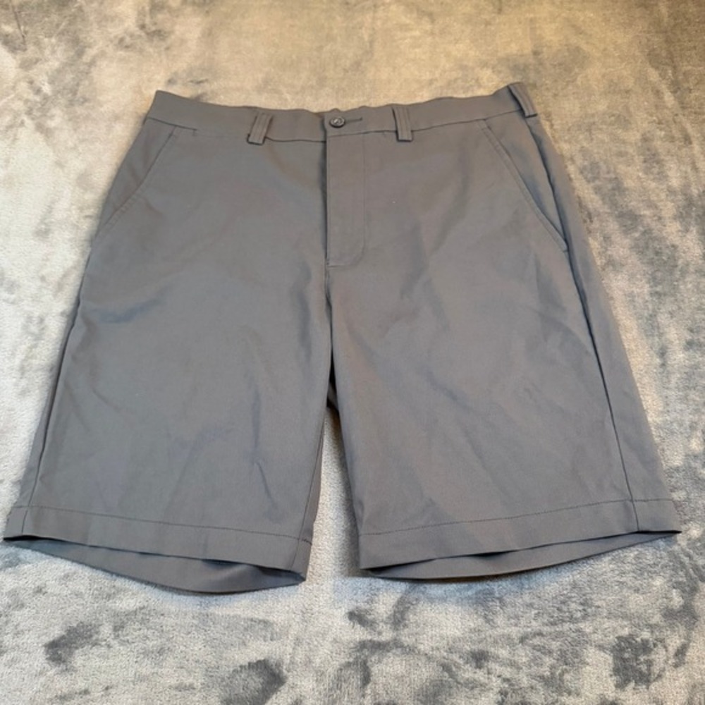Perry Ellis Performance Golf Shorts Mens 32 Gray Stretch Breathable